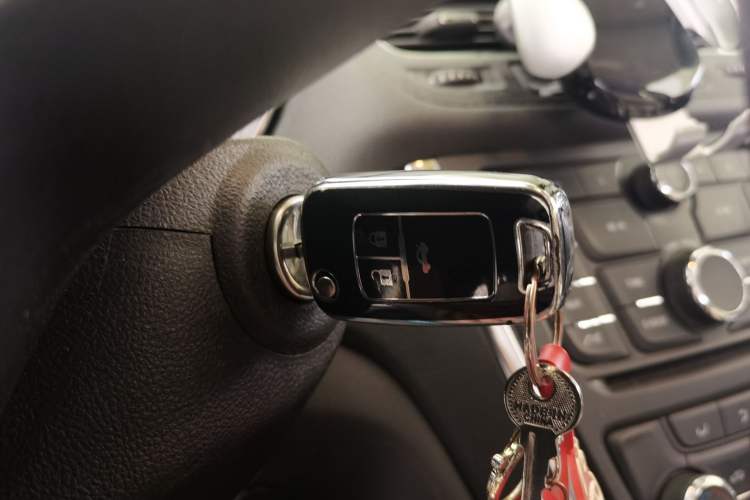 Used Buick Encore 2014 1.4T Automatic Two-Wheel Drive Urban Elite Model Vehicle Key