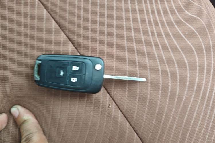 Used Buick Encore 2014 1.4T Automatic Two-Wheel Drive Urban Leading Model Vehicle Key