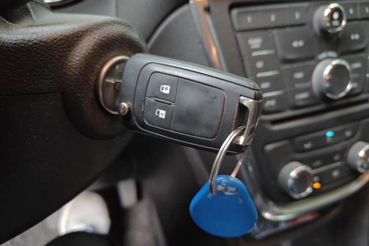 Used Buick Encore 2014 1.4T Automatic Two-Wheel Drive Urban Elite Model Vehicle Key