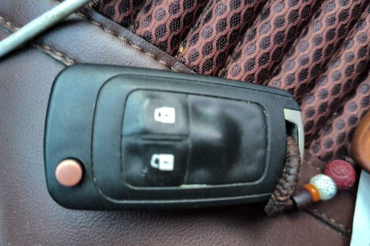 Used Buick Encore 2014 1.4T Automatic All-Wheel-Drive Flagship Edition Vehicle Key