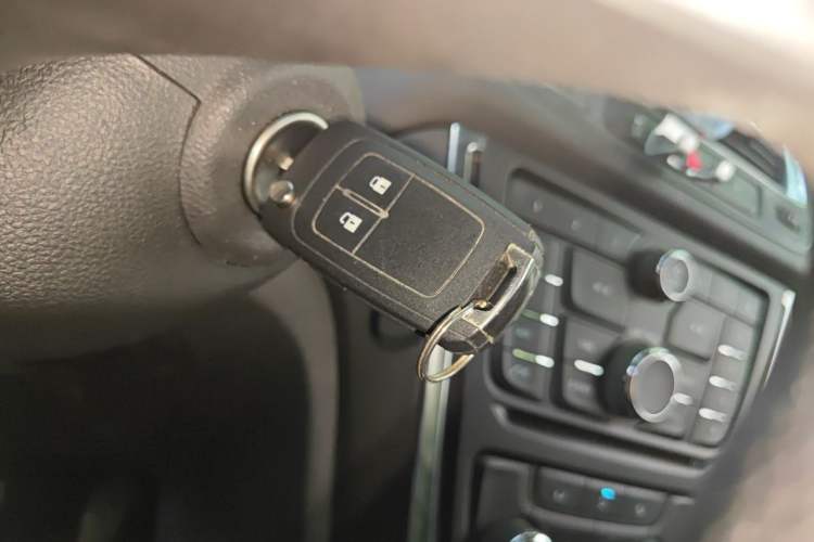 Used Buick Encore 2014 1.4T Automatic Two-Wheel Drive Urban Elite Model Vehicle Key
