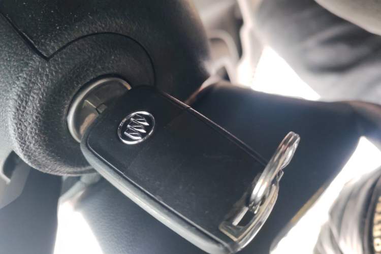 Used Buick Encore 2014 1.4T Automatic Two-Wheel Drive Urban Elite Model Vehicle Key