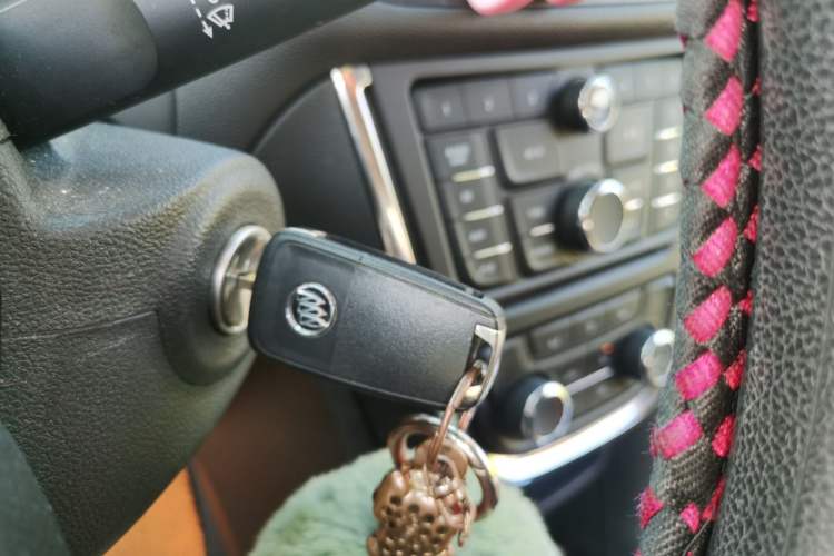 Used Buick Encore 2014 1.4T Automatic Two-Wheel Drive Urban Elite Model Vehicle Key