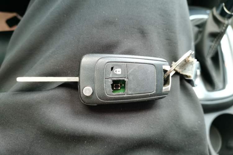 Used Buick Encore 2014 1.4T Automatic Two-Wheel Drive Urban Elite Model Vehicle Key