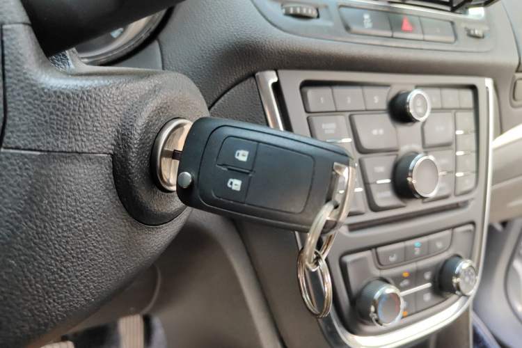 Used Buick Encore 2014 1.4T Automatic Two-Wheel Drive Urban Elite Model Vehicle Key