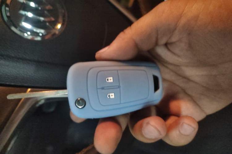 Used Buick Encore 2014 1.4T Automatic Two-Wheel Drive Urban Leading Model Vehicle Key