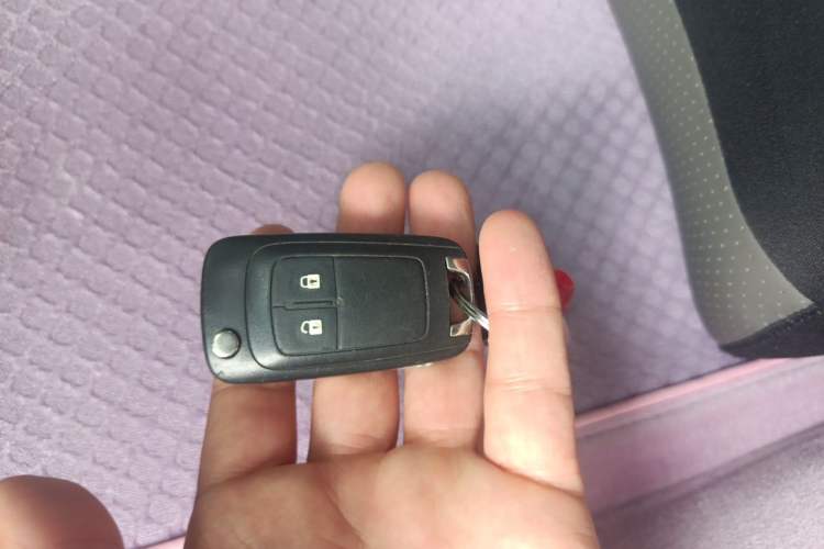 Used Buick Encore 2014 1.4T Manual Two-Wheel Drive Urban Advanced Model Vehicle Key