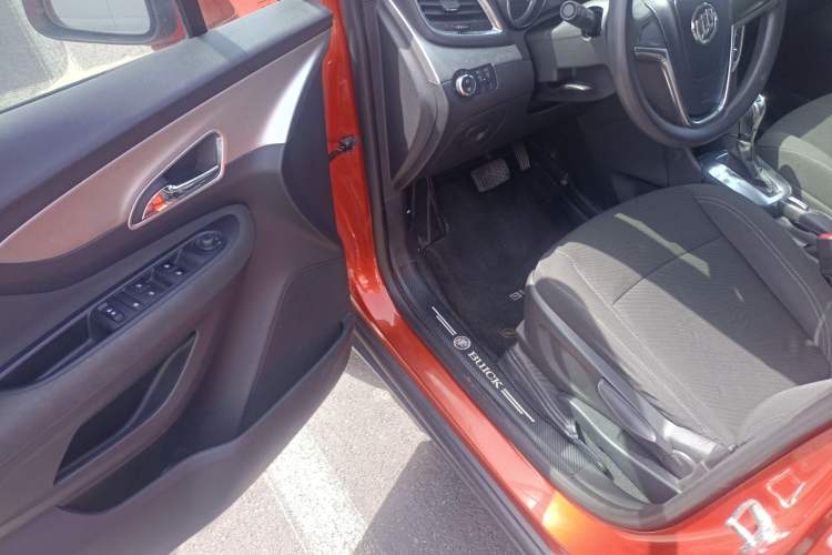 Used Buick Encore 2014 1.4T Automatic Two-Wheel Drive Urban Elite Model Driver Seat