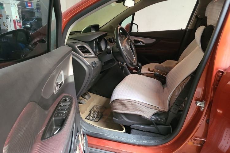 Used Buick Encore 2014 1.4T Manual Two-Wheel Drive Urban Advanced Model Driver Seat