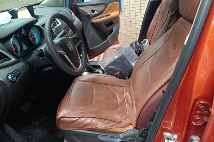 Used Buick Encore 2014 1.4T Automatic Two-Wheel Drive Urban Elite Model Left Front Seat