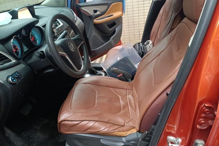 Used Buick Encore 2014 1.4T Automatic Two-Wheel Drive Urban Elite Model Left Front Seat
