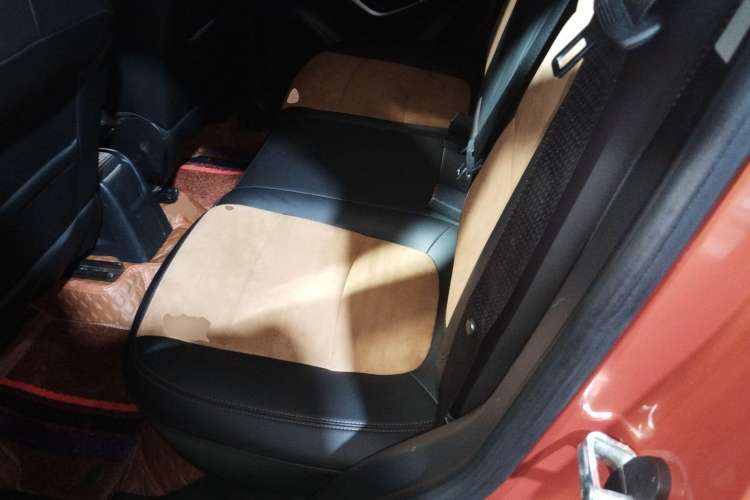 Used Buick Encore 2014 1.4T Manual Two-Wheel Drive Urban Sport Model Left Rear Seat