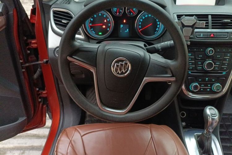 Used Buick Encore 2014 1.4T Automatic Two-Wheel Drive Urban Elite Model Steering Wheel