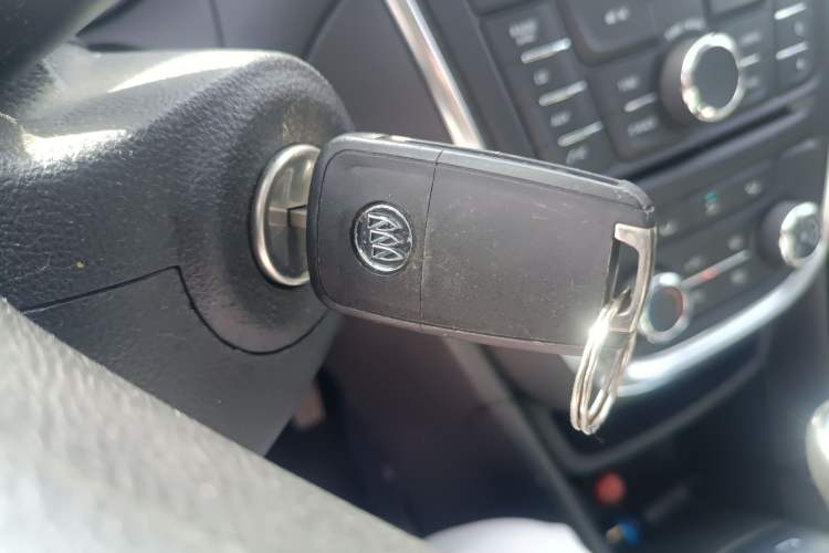 Used Buick Encore 2014 1.4T Automatic Two-Wheel Drive Urban Elite Model Vehicle Key