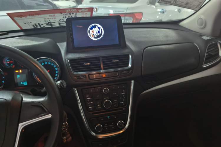 Used Buick Encore 2015 1.4T Automatic Two-Wheel Drive Urban Elite Version Audio And AC Panel