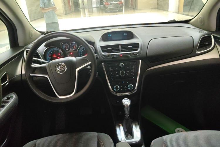 Used Buick Encore 2015 1.4T Automatic Two-Wheel Drive Urban Elite Version Center Console