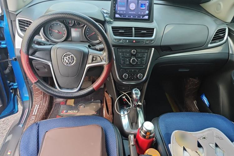 Used Buick Encore 2015 1.4T Automatic Two-Wheel Drive Urban Leading Model Center Console