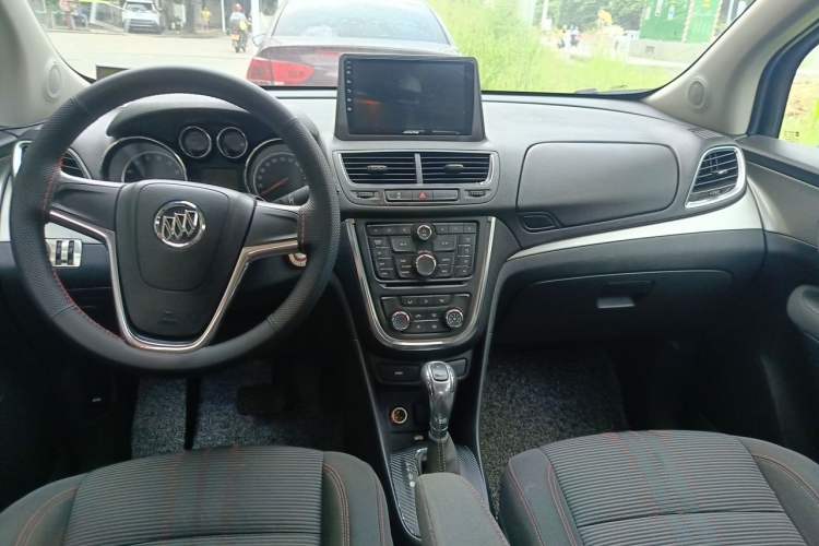 Used Buick Encore 2015 1.4T Automatic Two-Wheel Drive Urban Elite Version Center Console
