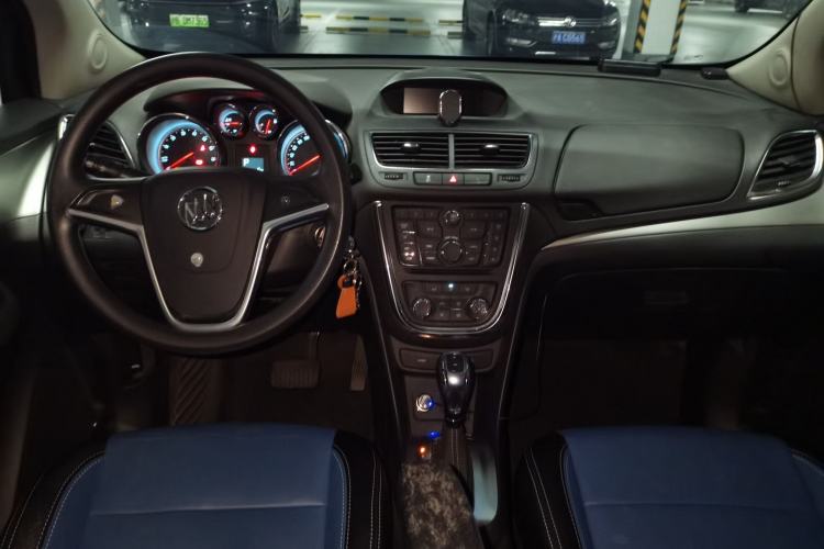 Used Buick Encore 2015 1.4T Automatic Two-Wheel Drive Urban Elite Version Center Console