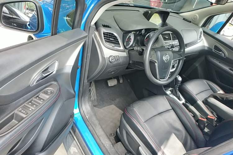 Used Buick Encore 2015 1.4T Automatic Two-Wheel Drive Urban Elite Version Driver Seat