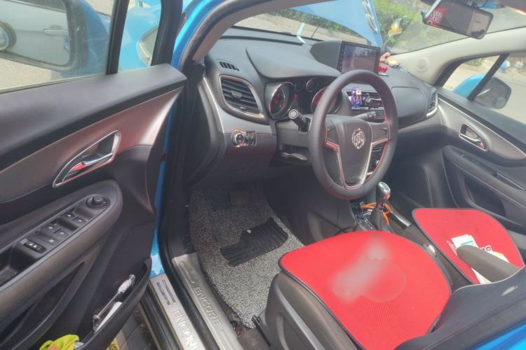 Used Buick Encore 2015 1.4T Automatic Two-Wheel Drive Urban Elite Version Driver Seat