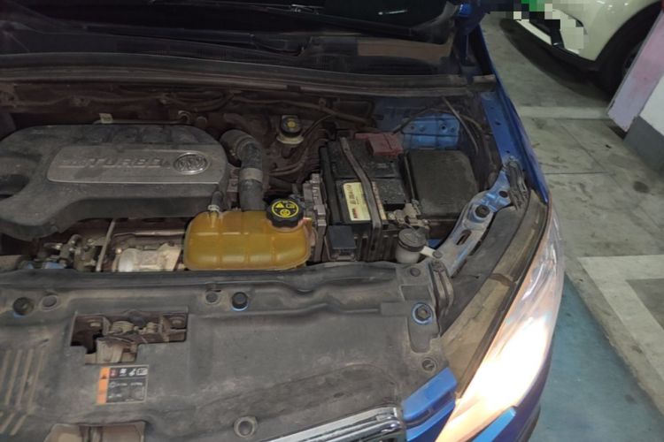Used Buick Encore 2015 1.4T Automatic Two-Wheel Drive Urban Leading Model Engine Bay Left