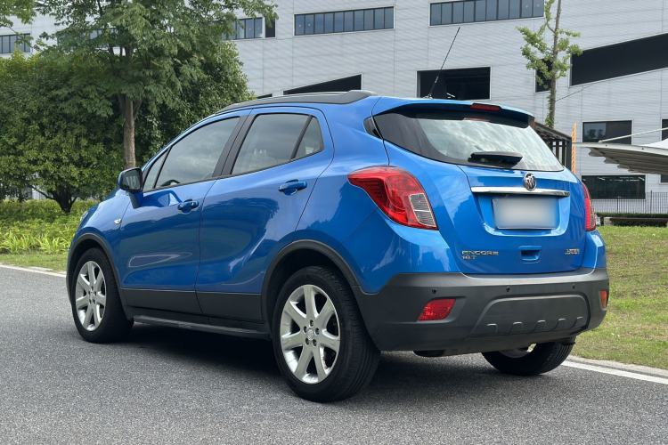 Used Buick Encore 2015 1.4T Automatic Two-Wheel Drive Urban Elite Version Exterior 2