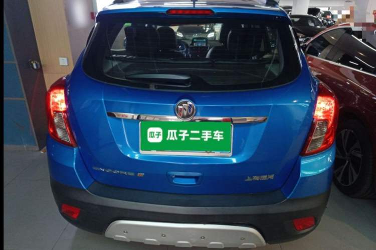 Used Buick Encore 2015 1.4T Automatic Two-Wheel Drive Urban Elite Version Exterior 3