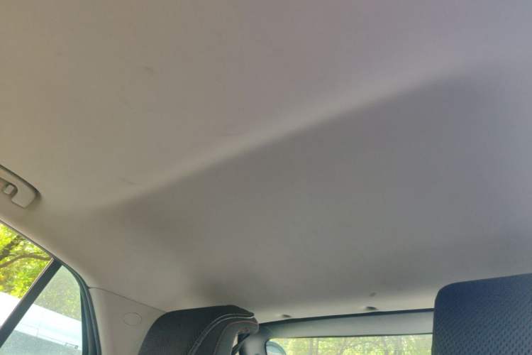 Used Buick Encore 2015 1.4T Automatic Two-Wheel Drive Urban Elite Version Headliner