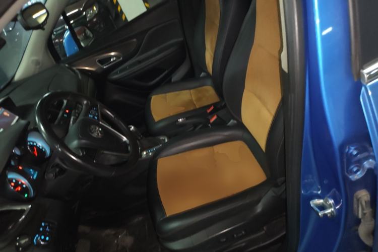 Used Buick Encore 2015 1.4T Automatic Two-Wheel Drive Urban Leading Model Left Front Seat