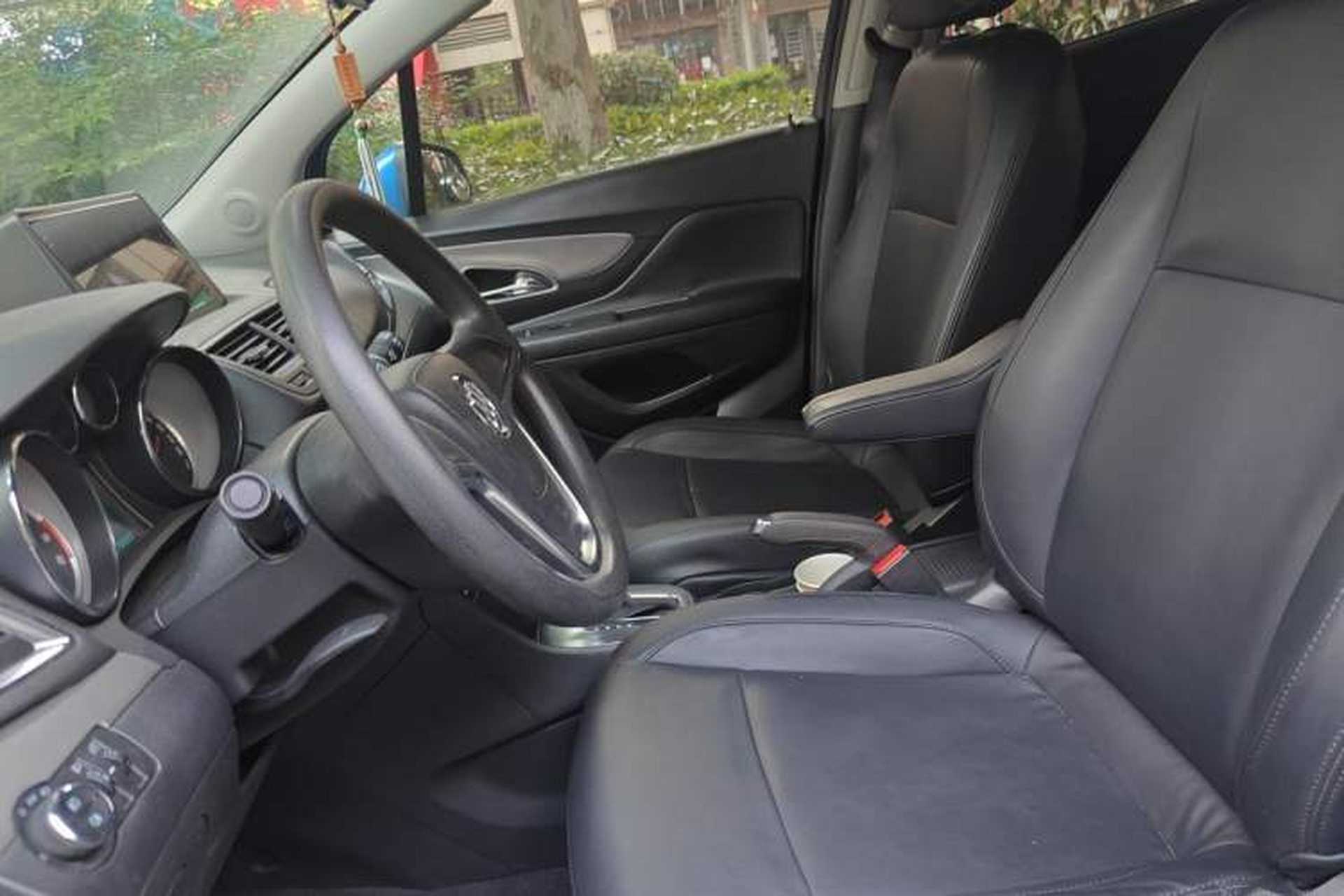 Used Buick Encore 2015 1.4T Automatic Two-Wheel Drive Urban Elite Version Left Front Seat