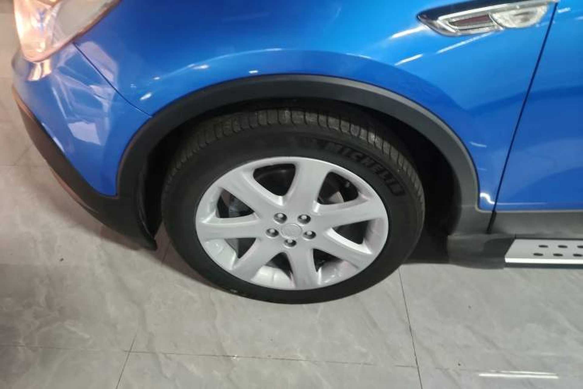 Used Buick Encore 2015 1.4T Automatic Two-Wheel Drive Urban Leading Model Left Front Wheel Hub