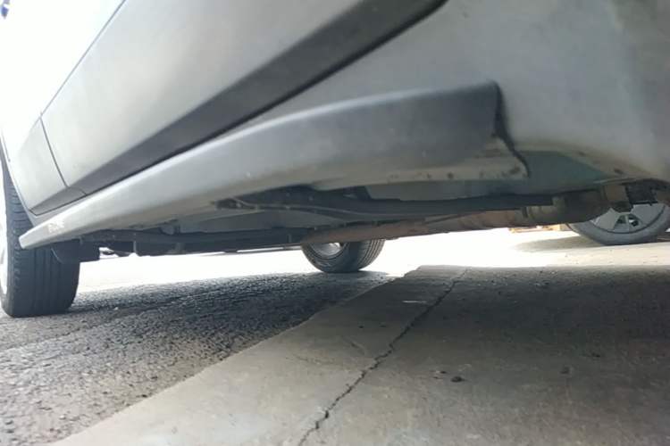 Used Buick Encore 2015 1.4T Automatic Two-Wheel Drive Urban Elite Version Right Side Sill