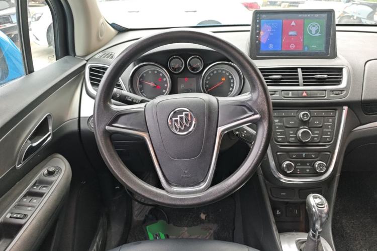 Used Buick Encore 2015 1.4T Automatic Two-Wheel Drive Urban Elite Version Steering Wheel