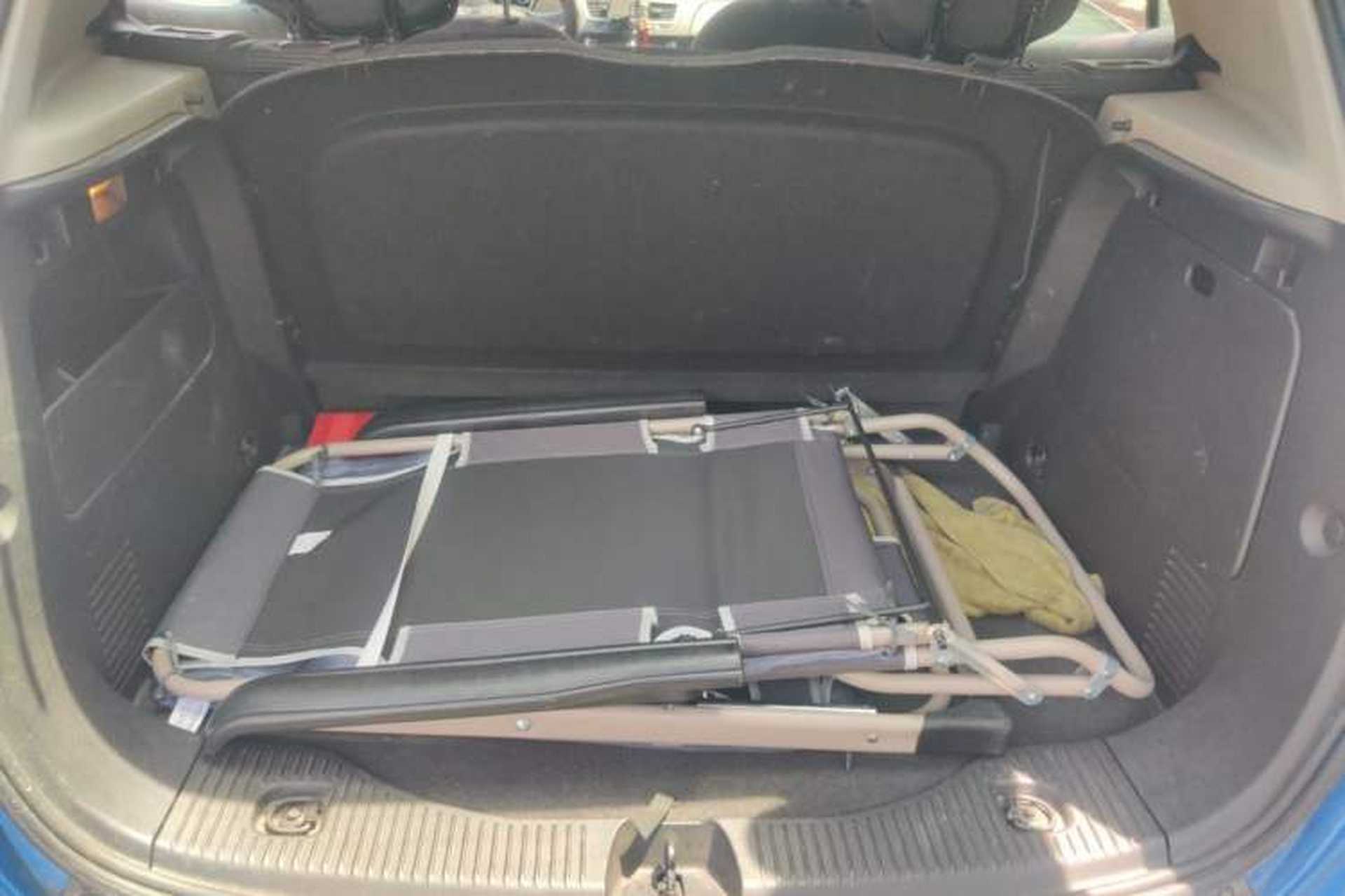 Used Buick Encore 2015 1.4T Automatic Two-Wheel Drive Urban Elite Version Trunk