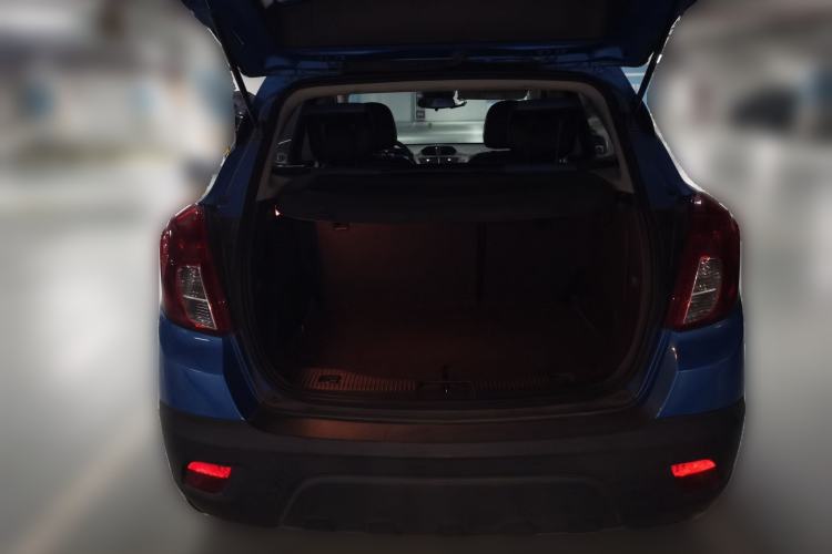 Used Buick Encore 2015 1.4T Automatic Two-Wheel Drive Urban Elite Version Trunk