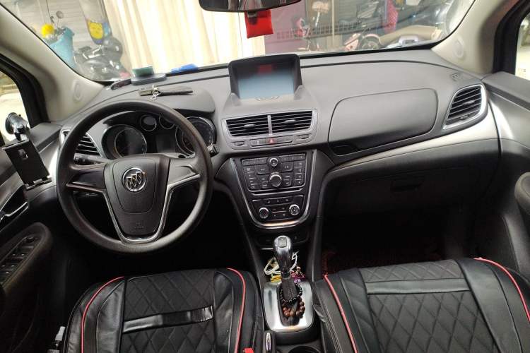 Used Buick Encore 2015 1.4T Automatic Two-Wheel Drive Urban Elite Version Center Console