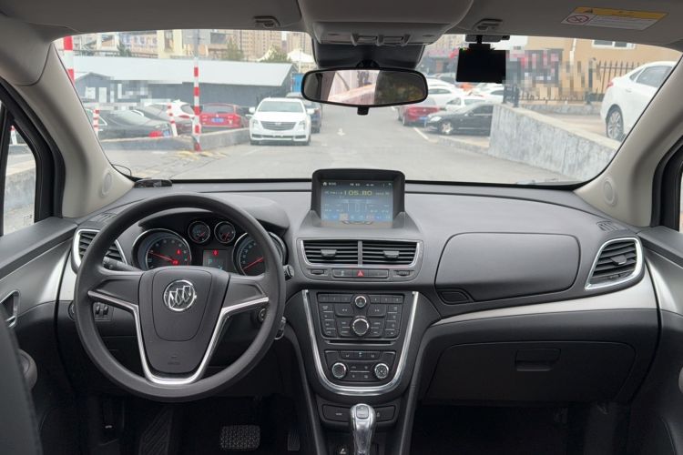 Used Buick Encore 2015 1.4T Automatic Two-Wheel Drive Urban Elite Version Center Console
