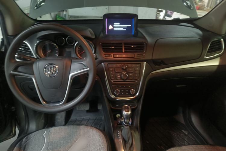 Used Buick Encore 2015 1.4T Automatic Two-Wheel Drive Urban Elite Version Center Console