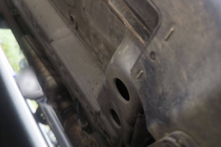 Used Buick Encore 2015 1.4T Manual Two-Wheel Drive Urban Advanced Model Chassis Front Right
