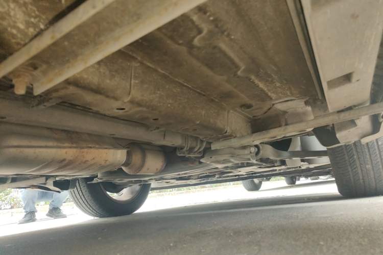 Used Buick Encore 2015 1.4T Automatic Two-Wheel Drive Urban Elite Version Chassis Front Right