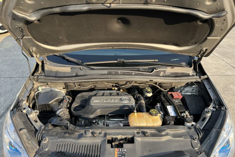 Used Buick Encore 2015 1.4T Manual Two-Wheel Drive Urban Advanced Model Engine Bay