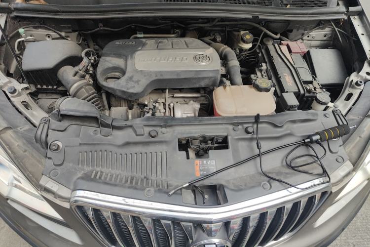 Used Buick Encore 2015 1.4T Automatic Two-Wheel Drive Urban Elite Version Engine Bay