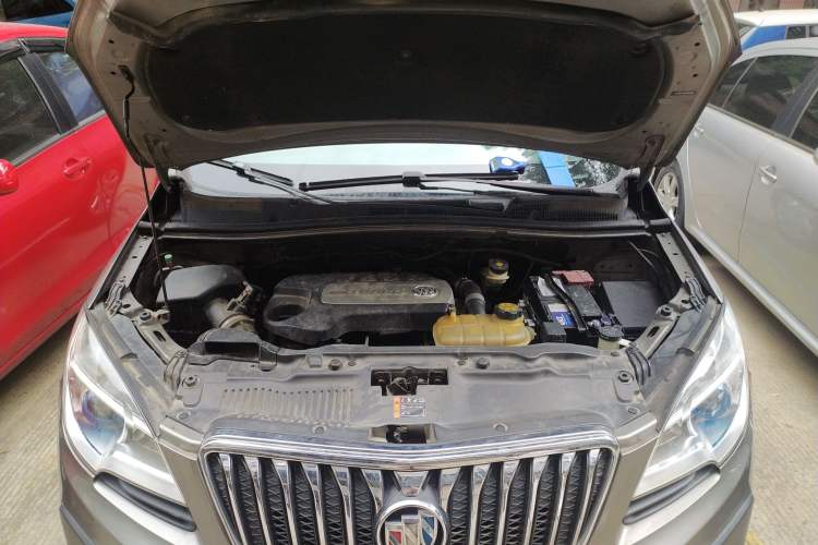 Used Buick Encore 2015 1.4T Automatic Two-Wheel Drive Urban Elite Version Engine Bay