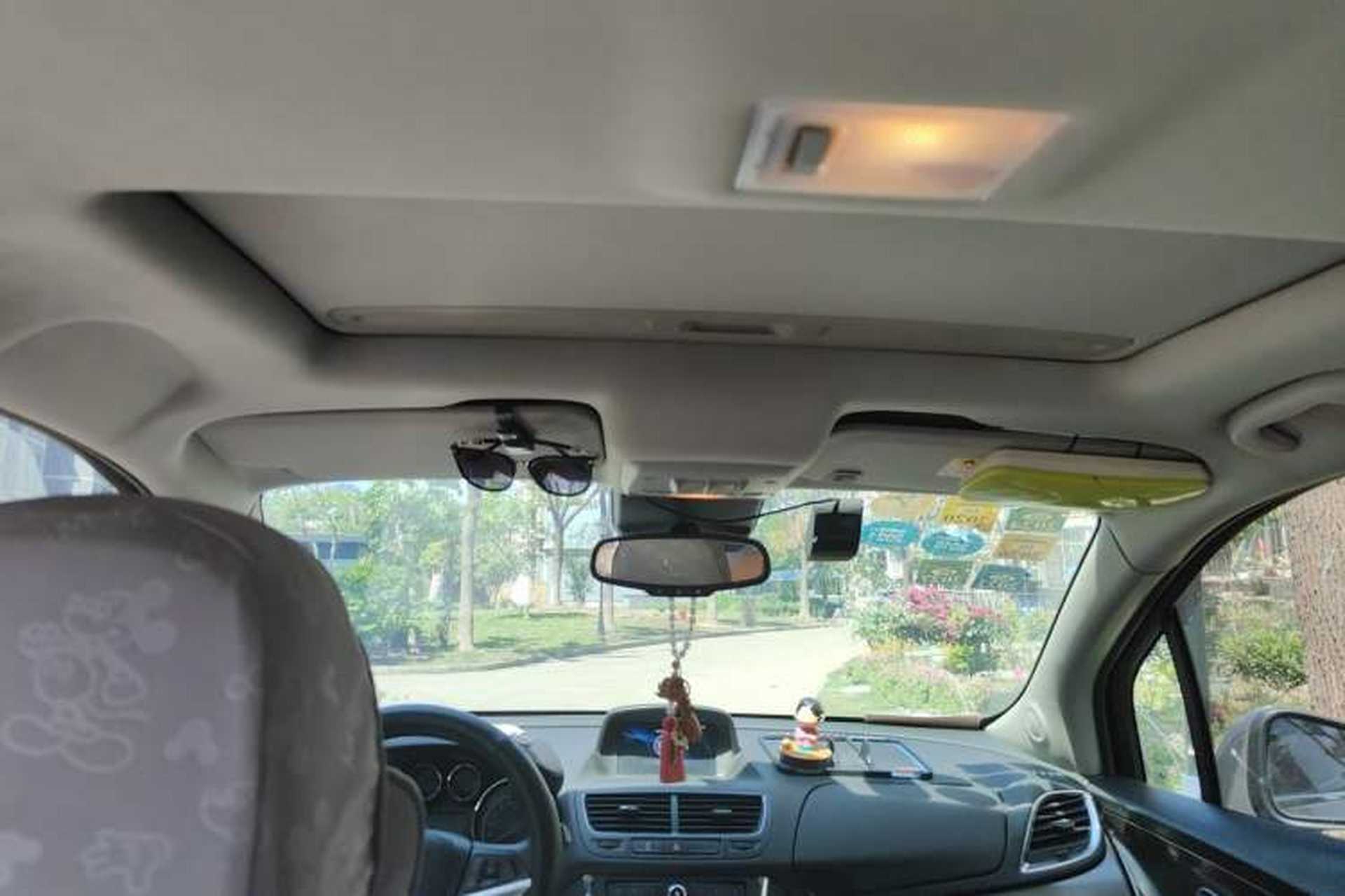 Used Buick Encore 2015 1.4T Automatic Two-Wheel Drive Urban Leading Model Headliner