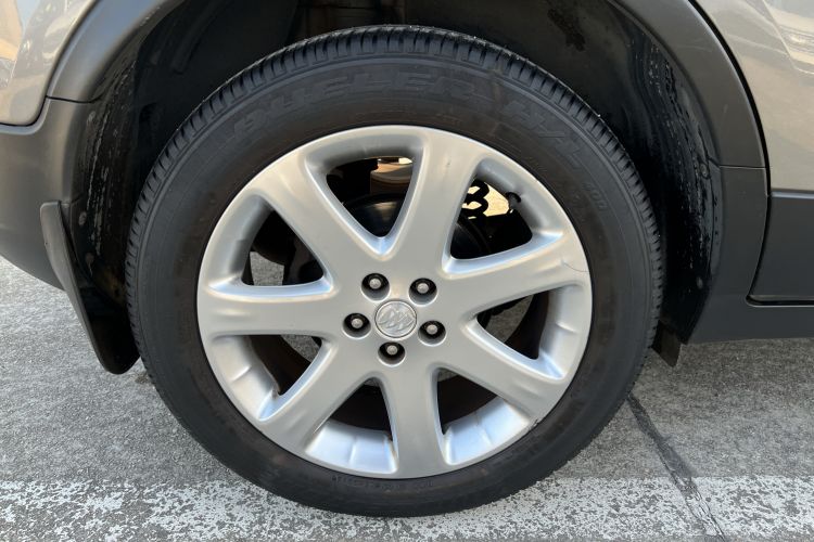 Used Buick Encore 2015 1.4T Manual Two-Wheel Drive Urban Advanced Model Right Rear Wheel Hub