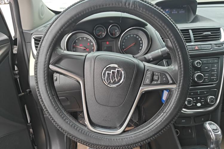Used Buick Encore 2015 1.4T Automatic Two-Wheel Drive Urban Leading Model Steering Wheel