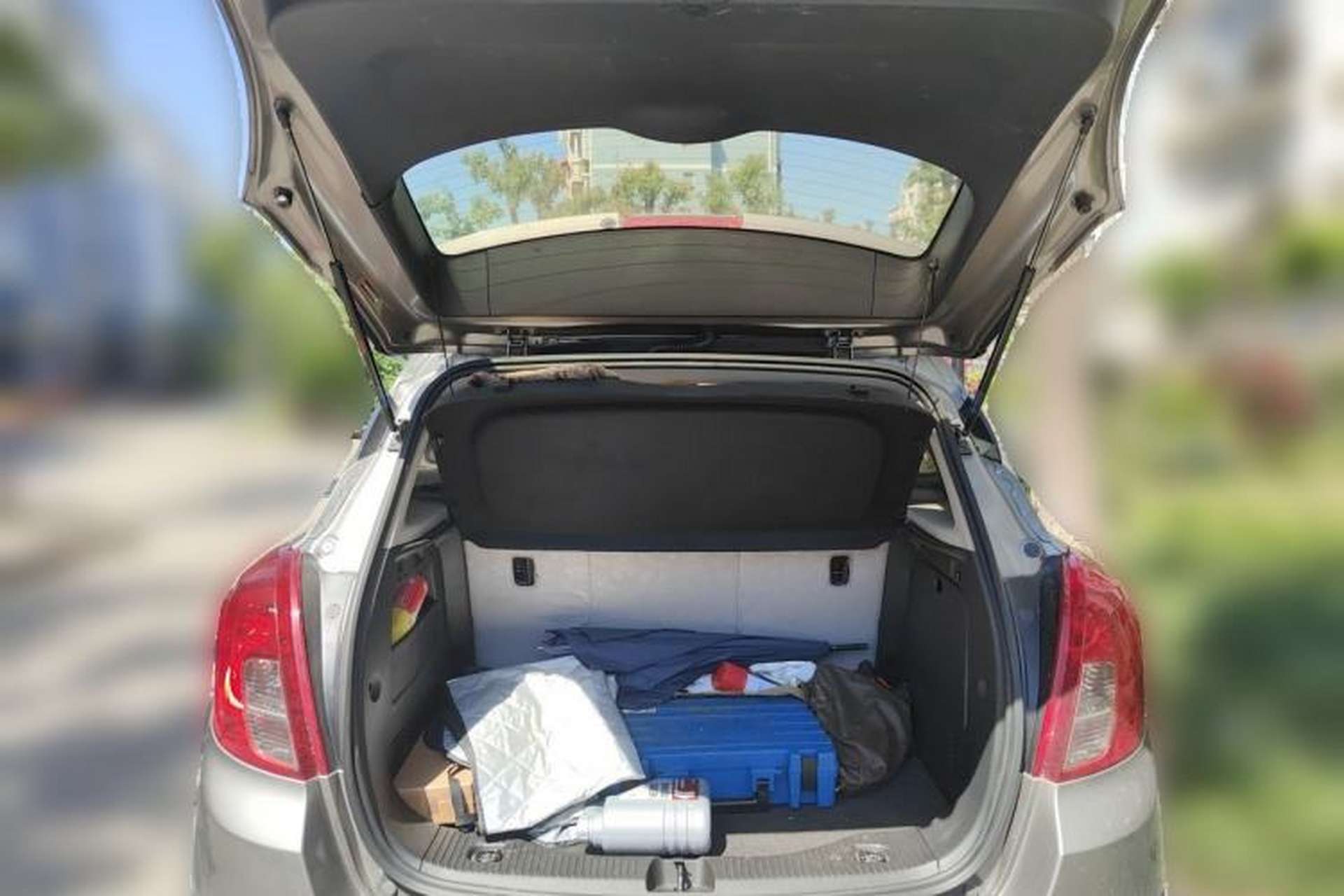 Used Buick Encore 2015 1.4T Automatic Two-Wheel Drive Urban Leading Model Trunk