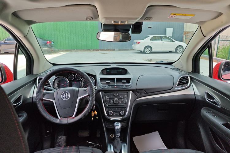 Used Buick Encore 2015 1.4T Automatic Two-Wheel Drive Urban Elite Version Center Console