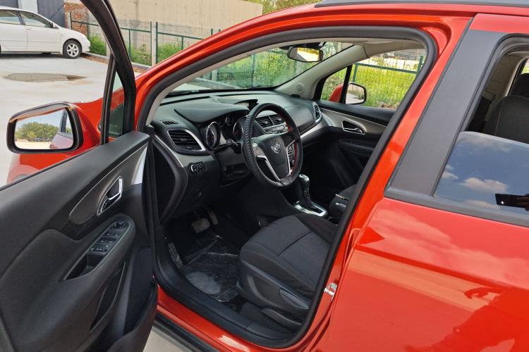 Used Buick Encore 2015 1.4T Automatic Two-Wheel Drive Urban Elite Version Driver Seat